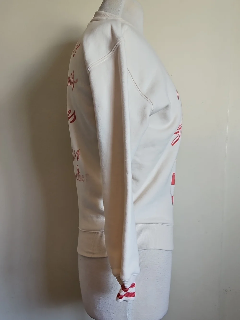 The Rolling Stones Cream Sweatshirt with TheTongue And Red Lips Logo Size Medium